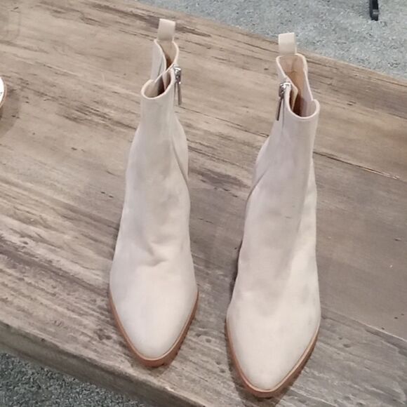 BP "Baylee" 3" block heel almond toe, bootie size 7 1/2. NWT - Picture 3 of 6